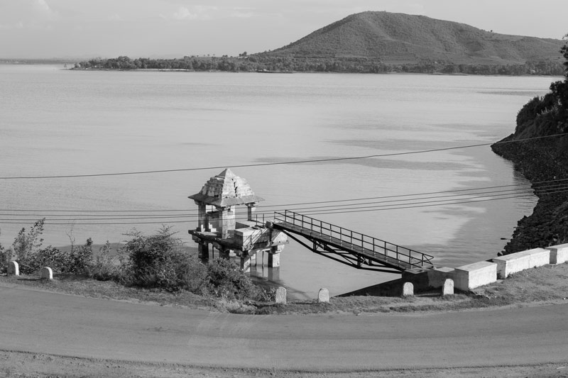 Traditional science for irrigation in India - Shanti Sagara - an irrigation tank in Davangere district, Karnataka